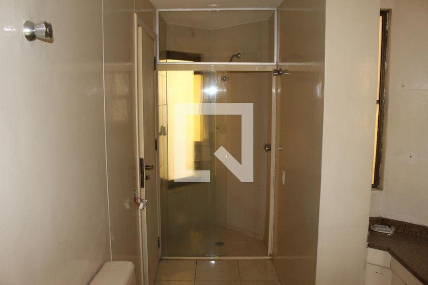 Apartamento à Venda – Santa Cecília, 2 Quartos, 270 m² – São Paulo