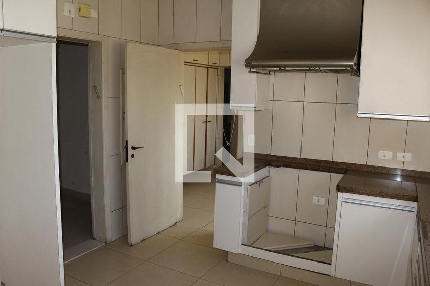 Apartamento à Venda – Santa Cecília, 2 Quartos, 270 m² – São Paulo