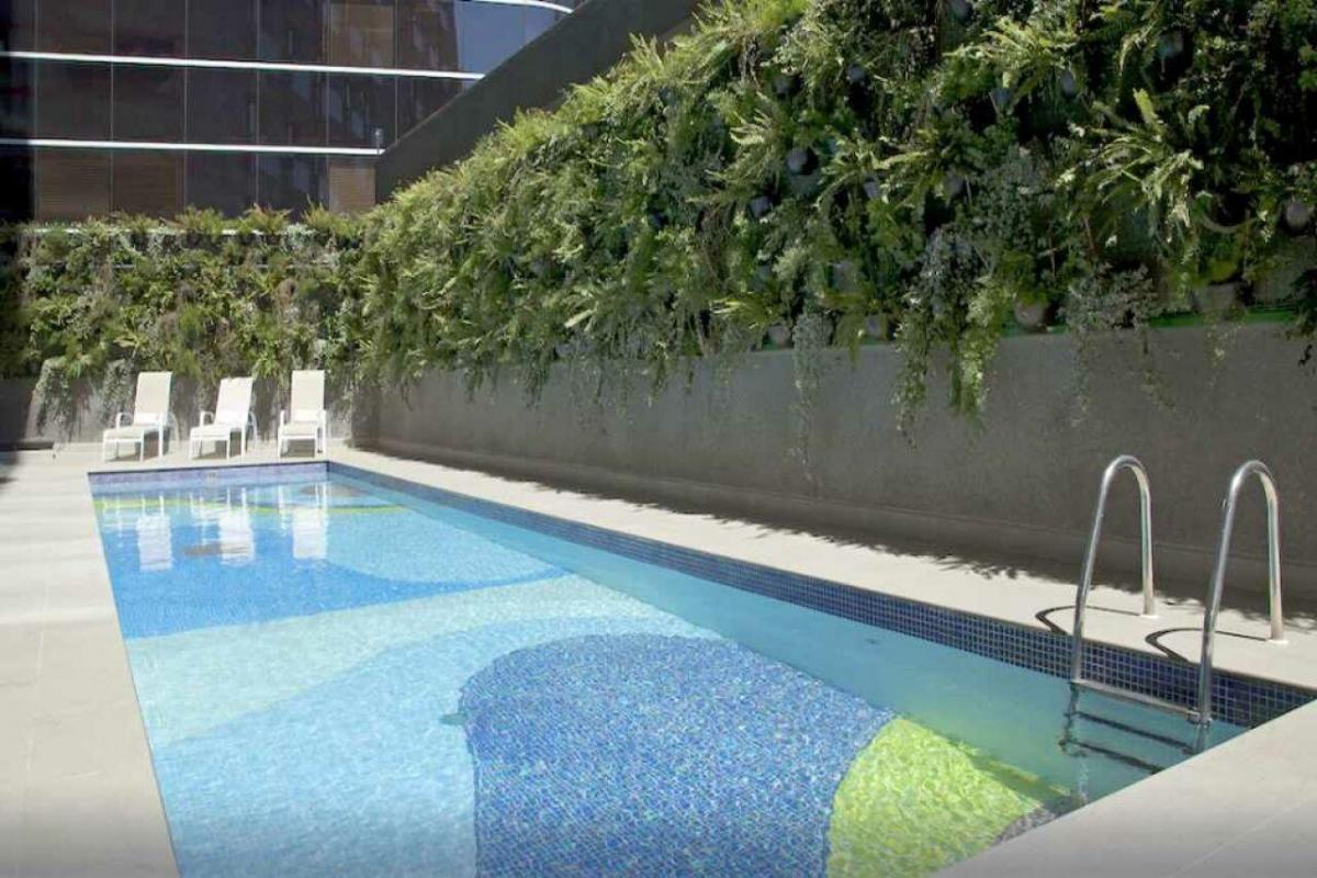 Salão comercial no George V Pinheiros, excelente localização