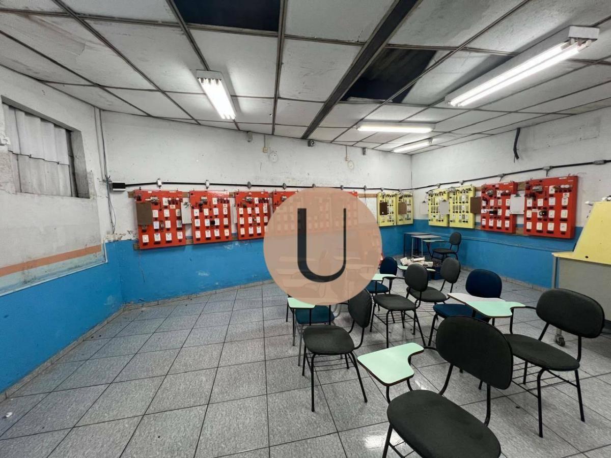 Santo Amaro-Largo 13-Galpão em Zona ZEM Terreno de 622,0 m², com testada de 15,75 m. a menos de 10