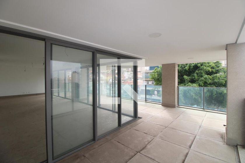 Apartamento à Venda – Santana, 4 Quartos, 255 m² – São Paulo