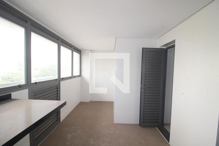 Apartamento à Venda – Santana, 4 Quartos, 255 m² – São Paulo