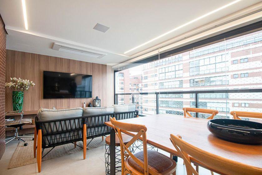 Apartamento à Venda – Chácara Santo Antonio, 3 Quartos, 210 m² – São Paulo