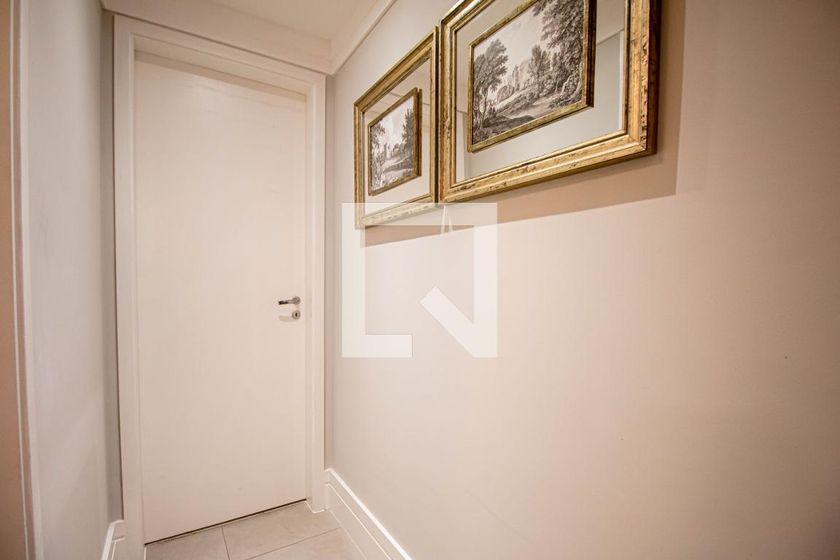 Apartamento à Venda – Chácara Santo Antonio, 3 Quartos, 210 m² – São Paulo