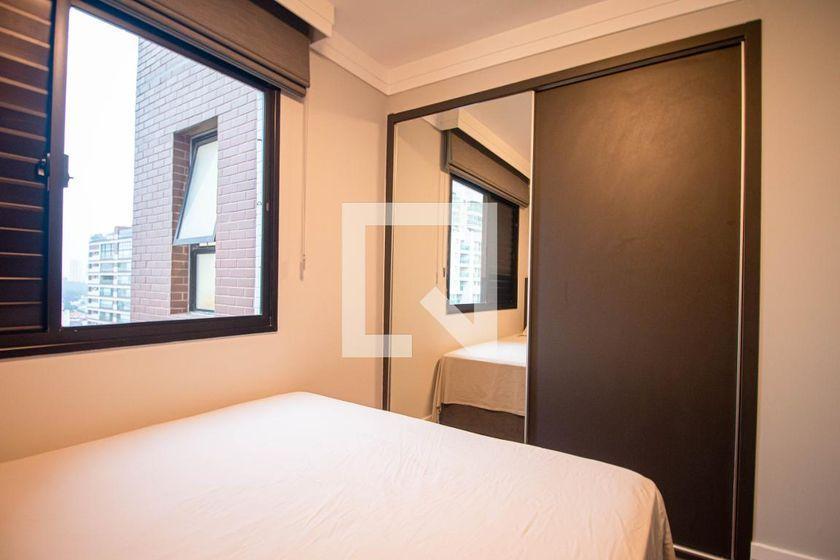 Apartamento à Venda – Chácara Santo Antonio, 3 Quartos, 210 m² – São Paulo
