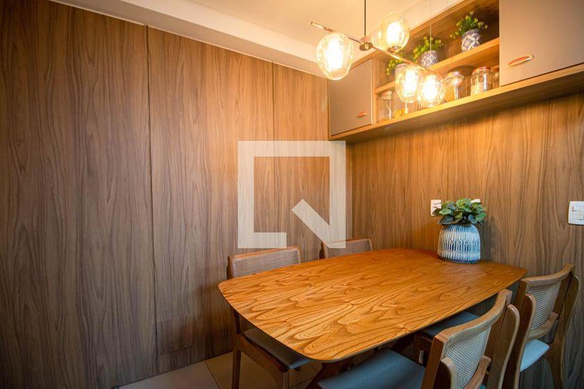 Apartamento à Venda – Chácara Santo Antonio, 3 Quartos, 210 m² – São Paulo