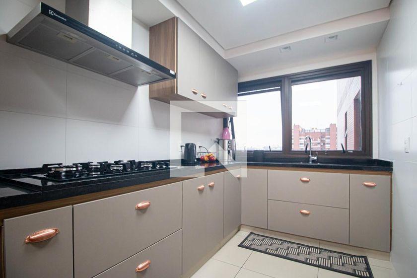 Apartamento à Venda – Chácara Santo Antonio, 3 Quartos, 210 m² – São Paulo