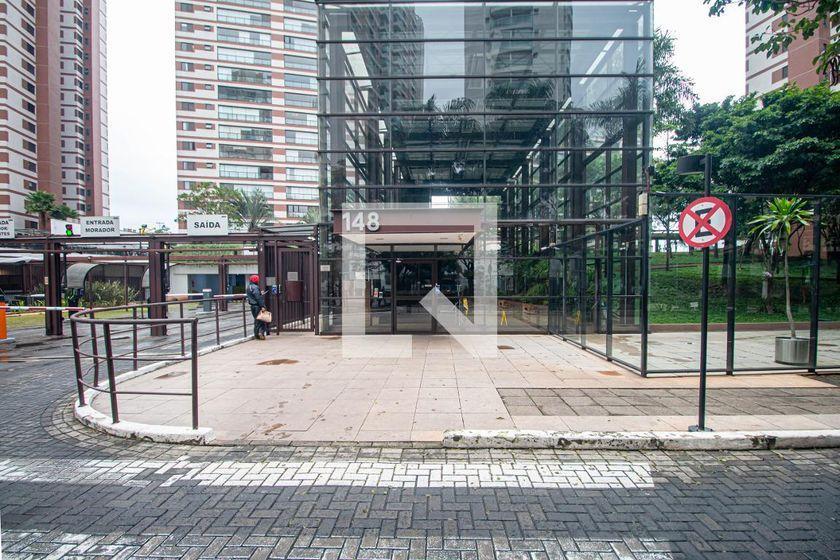 Apartamento à Venda – Chácara Santo Antonio, 3 Quartos, 210 m² – São Paulo