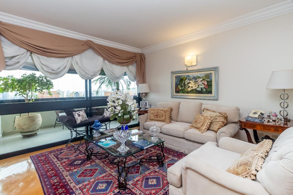 Funcional apartamento tipo para locação em Moema com 4 quartos, sendo 4 suítes, 198m² – remaxmonarca