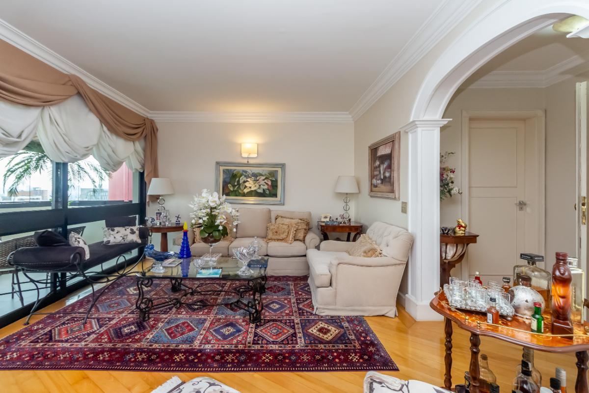 Funcional apartamento tipo para locação em Moema com 4 quartos, sendo 4 suítes, 198m² – remaxmonarca
