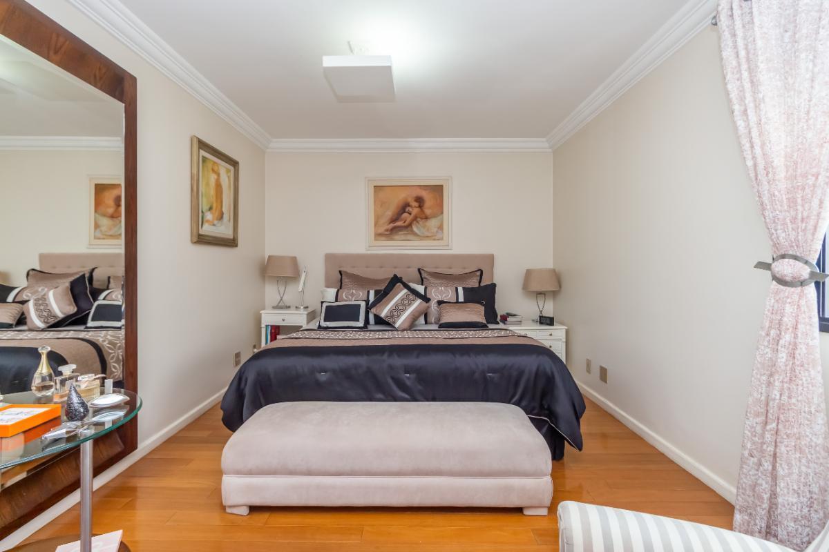 Funcional apartamento tipo para locação em Moema com 4 quartos, sendo 4 suítes, 198m² – remaxmonarca