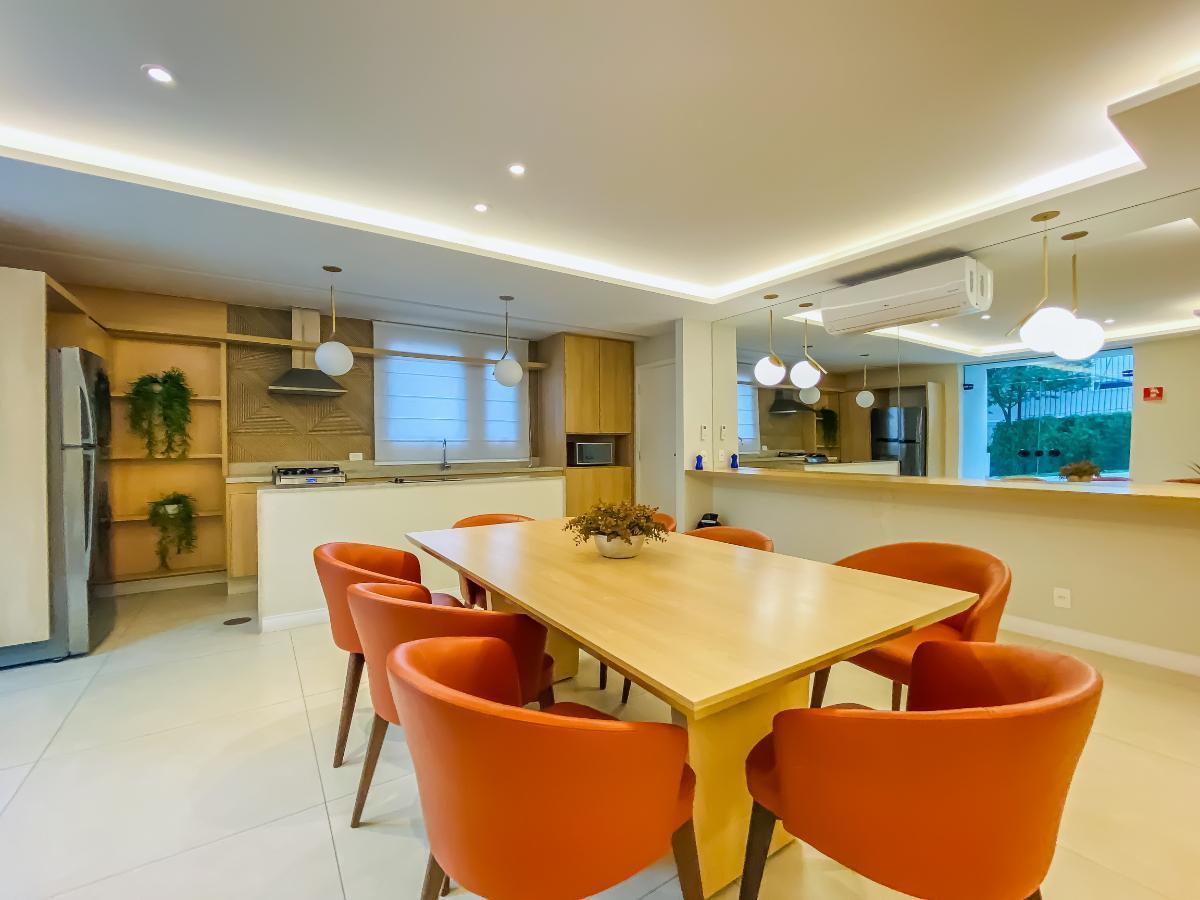 Funcional apartamento tipo para locação em Moema com 4 quartos, sendo 4 suítes, 198m² – remaxmonarca