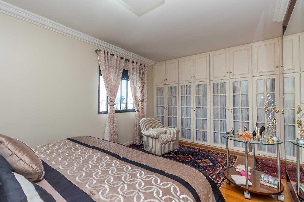 Funcional apartamento tipo para locação em Moema com 4 quartos, sendo 4 suítes, 198m² – remaxmonarca