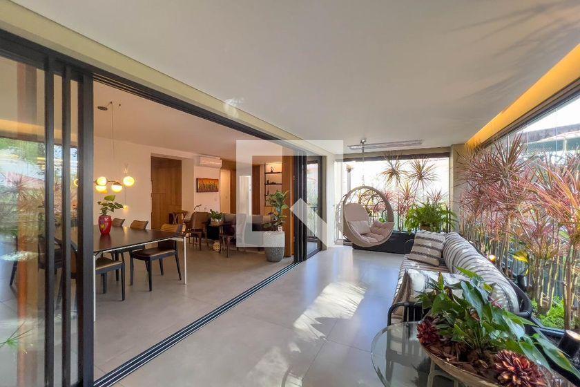 Apartamento à Venda – Vila Mariana, 4 Quartos, 267 m² – São Paulo