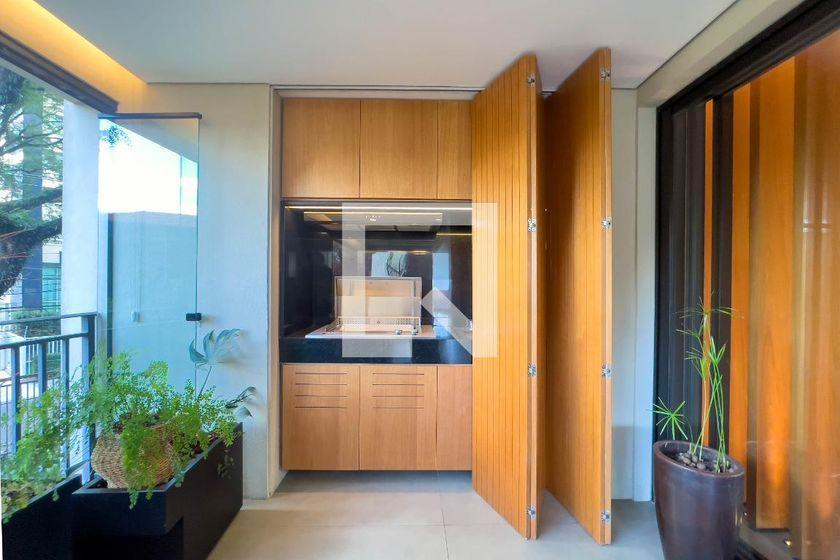 Apartamento à Venda – Vila Mariana, 4 Quartos, 267 m² – São Paulo