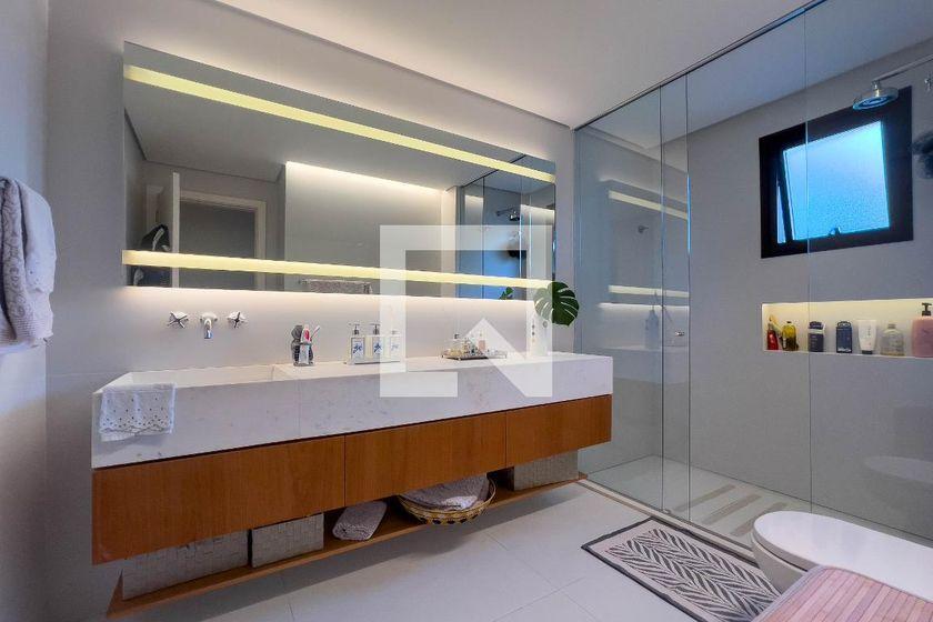 Apartamento à Venda – Vila Mariana, 4 Quartos, 267 m² – São Paulo