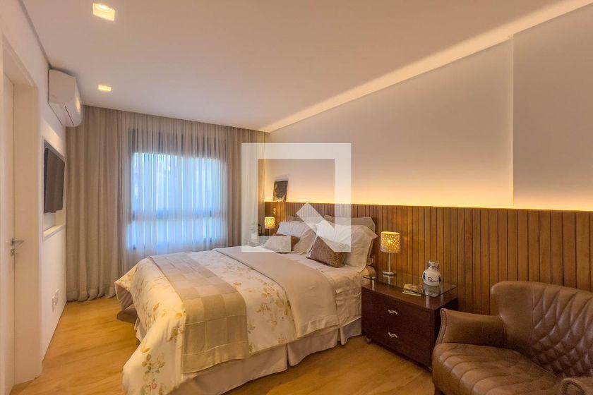 Apartamento à Venda – Vila Mariana, 4 Quartos, 267 m² – São Paulo