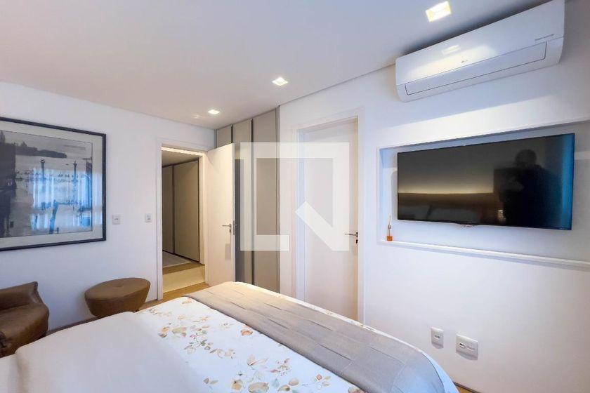 Apartamento à Venda – Vila Mariana, 4 Quartos, 267 m² – São Paulo