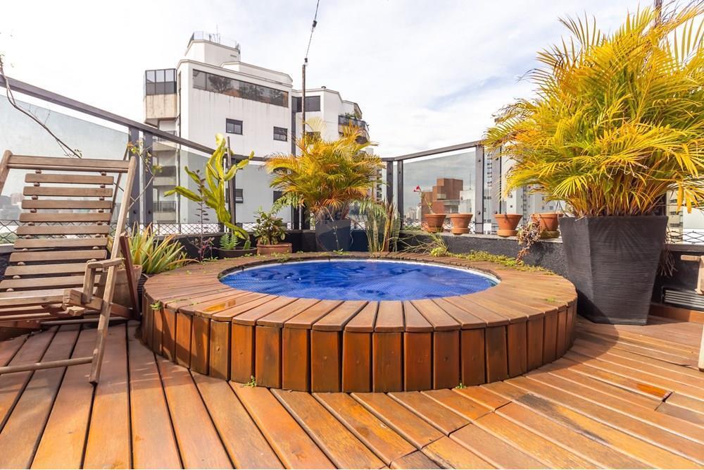 Cobertura Duplex em Moema