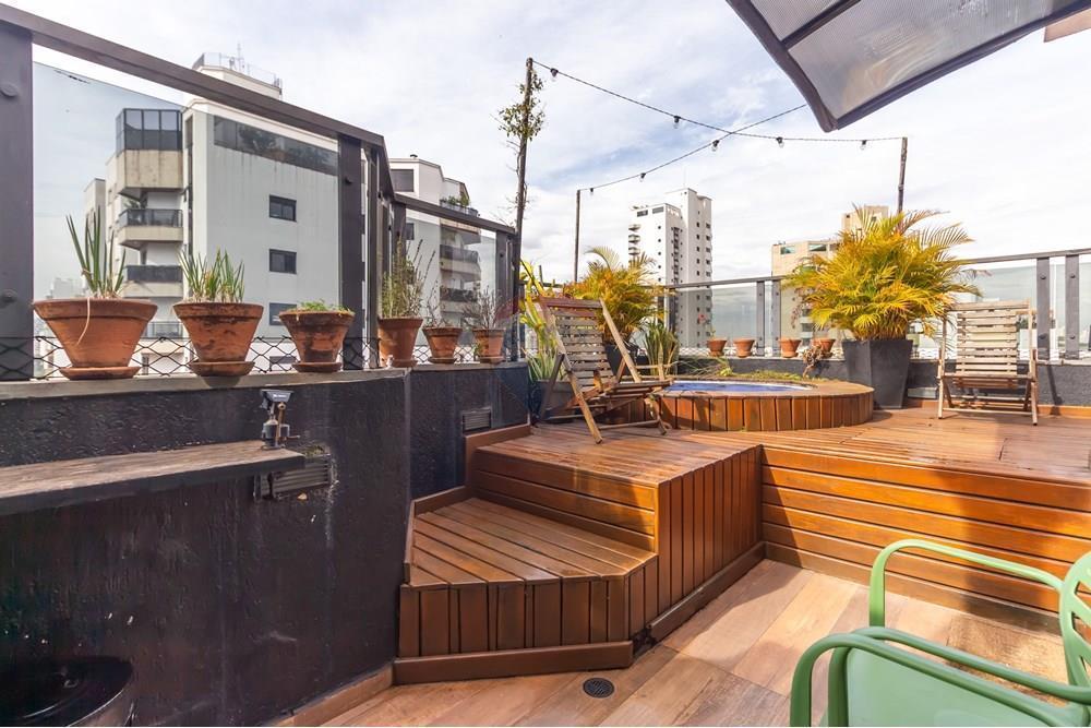 Cobertura Duplex em Moema