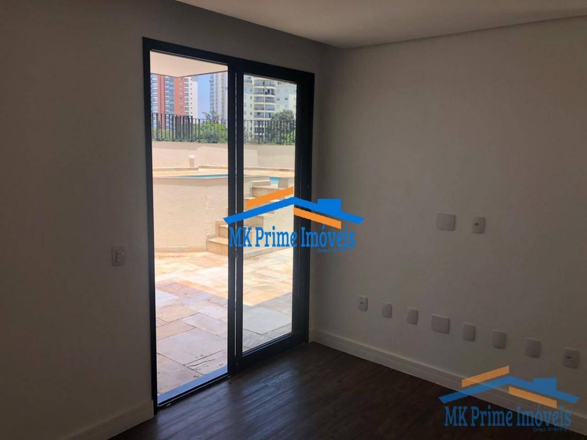 Cobertura Duplex em Vila São Francisco com 330m² – 4 Dorm/2 Suítes