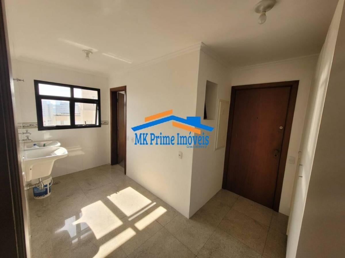 Cobertura Duplex em Vila São Francisco com 330m² – 4 Dorm/2 Suítes