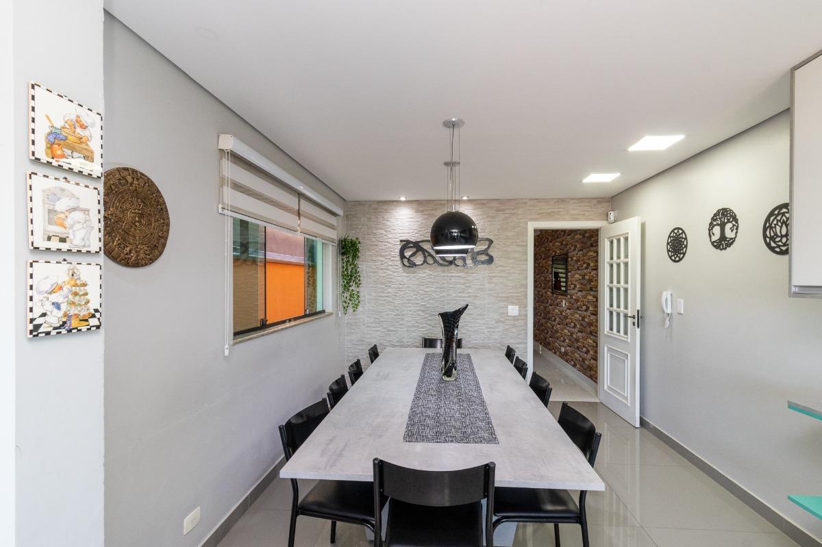 Sensacional casa tipo para venda em Parque São Domingos com 3 quartos, sendo 2 suítes, 226.38m² – re