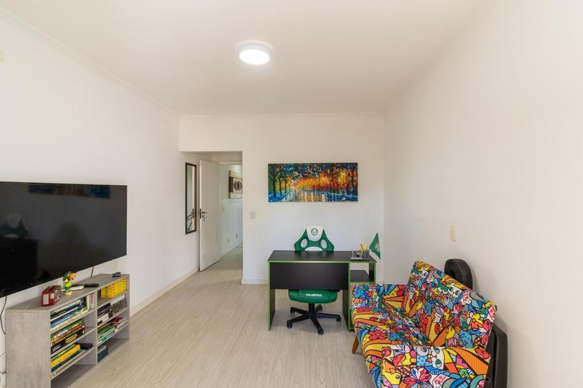 Sensacional casa tipo para venda em Parque São Domingos com 3 quartos, sendo 2 suítes, 226.38m² – re