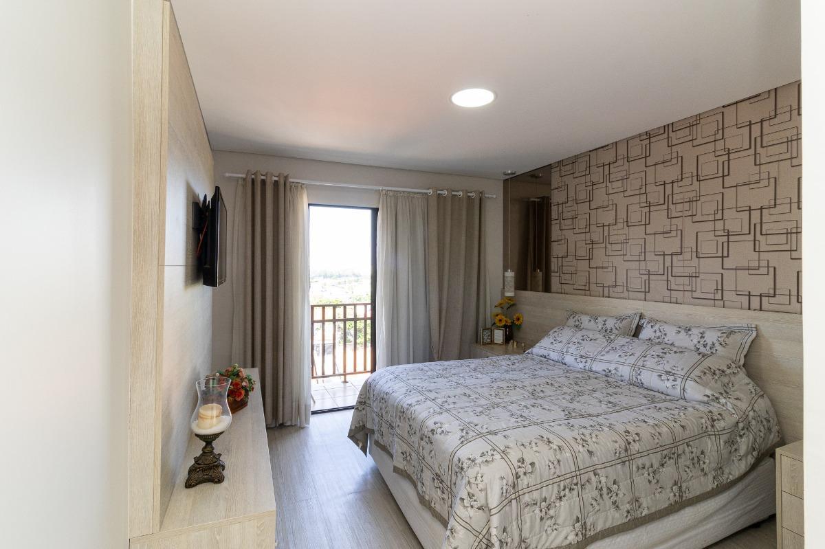 Sensacional casa tipo para venda em Parque São Domingos com 3 quartos, sendo 2 suítes, 226.38m² – re