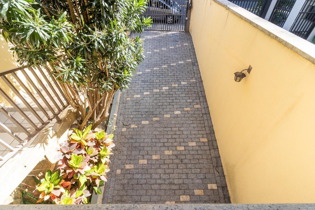Sensacional casa tipo para venda em Parque São Domingos com 3 quartos, sendo 2 suítes, 226.38m² – re