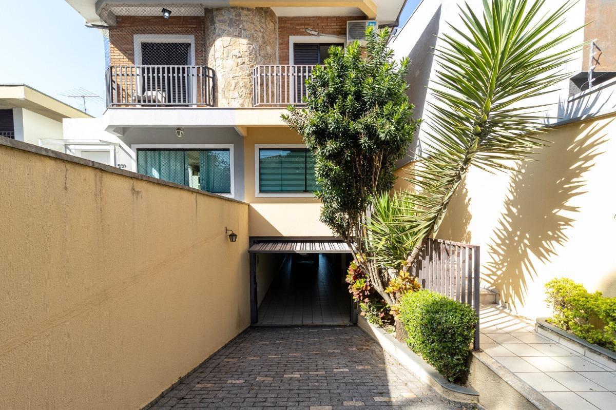 Sensacional casa tipo para venda em Parque São Domingos com 3 quartos, sendo 2 suítes, 226.38m² – re