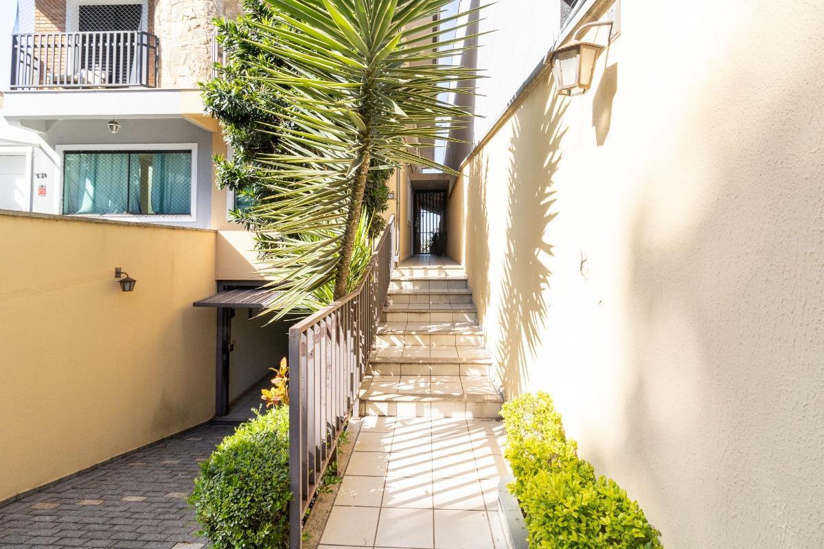 Sensacional casa tipo para venda em Parque São Domingos com 3 quartos, sendo 2 suítes, 226.38m² – re