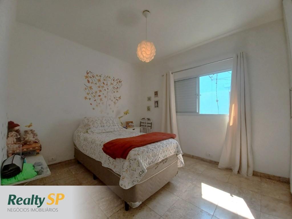 MORUMBI 96m² /JD LONDRINA/ 2 DORMS./ EDÍCULA NOS FUNDOS / TER. 205m² / 2 VAGS.