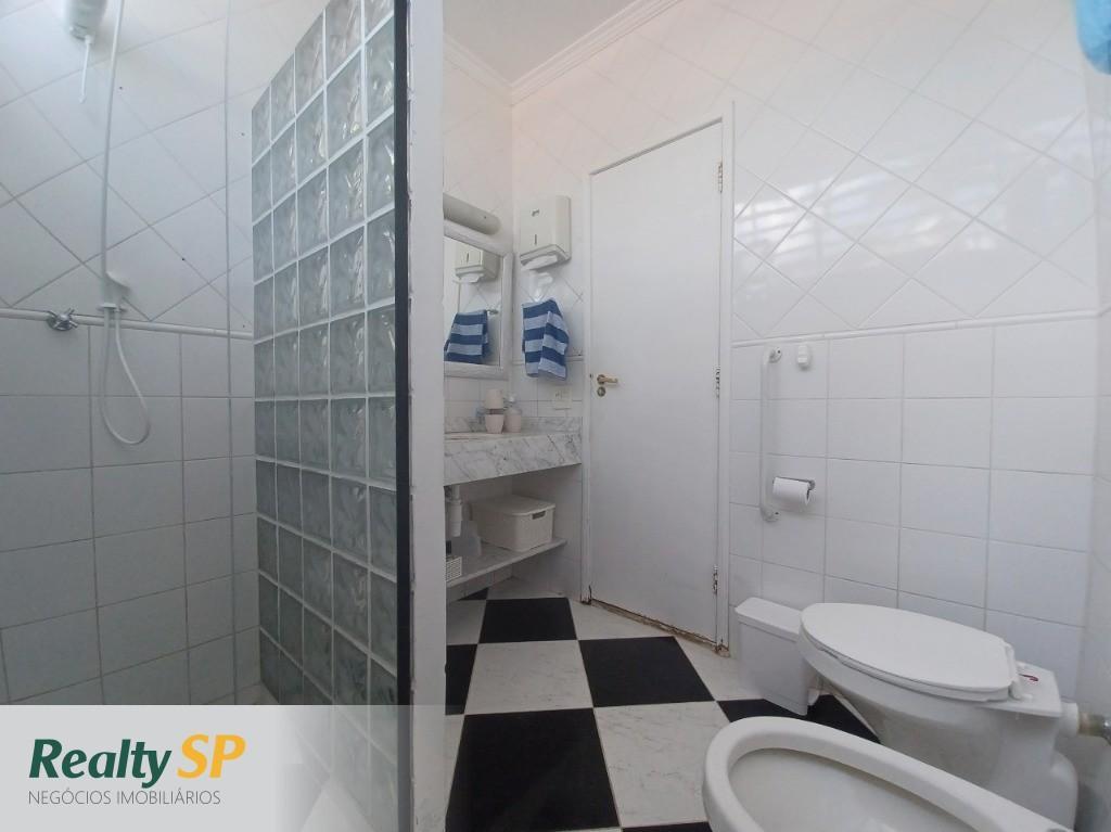 MORUMBI 96m² /JD LONDRINA/ 2 DORMS./ EDÍCULA NOS FUNDOS / TER. 205m² / 2 VAGS.