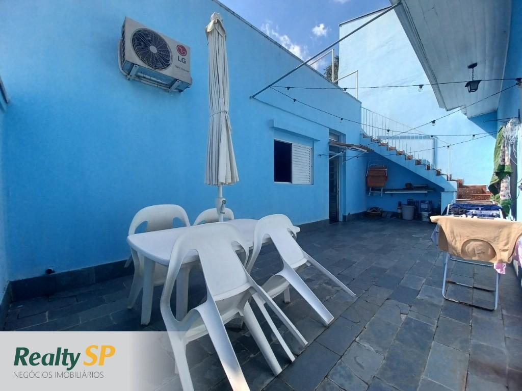 MORUMBI 96m² /JD LONDRINA/ 2 DORMS./ EDÍCULA NOS FUNDOS / TER. 205m² / 2 VAGS.