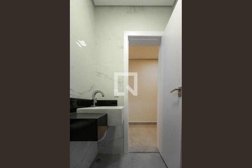 Casa à Venda – Jardim Marajoara , 5 Quartos, 520 m² – São Paulo