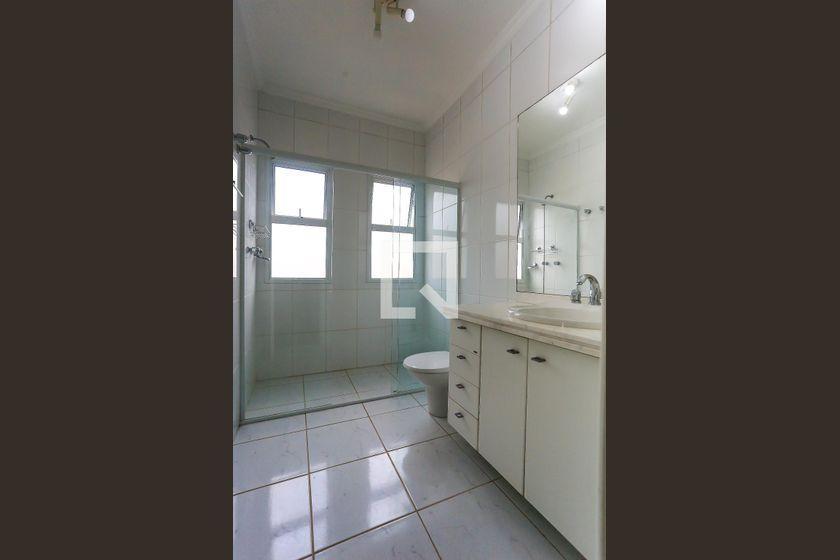 Casa à Venda – Morumbi, 4 Quartos, 569 m² – São Paulo