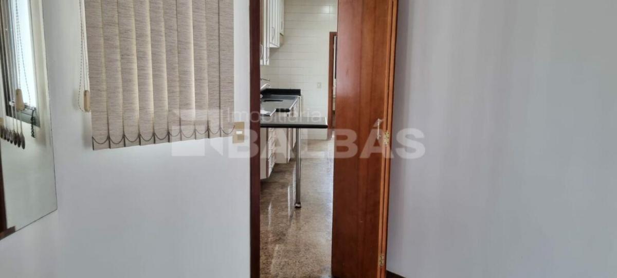LINDO APARTAMENTO JD. ANÁLIA FRANCO – 141 m²