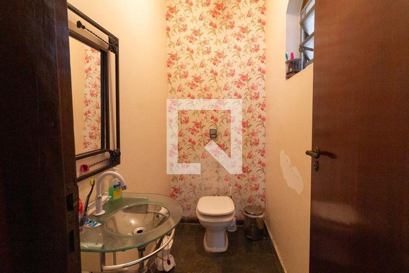 Casa à Venda – Butantã, 7 Quartos, 430 m² – São Paulo