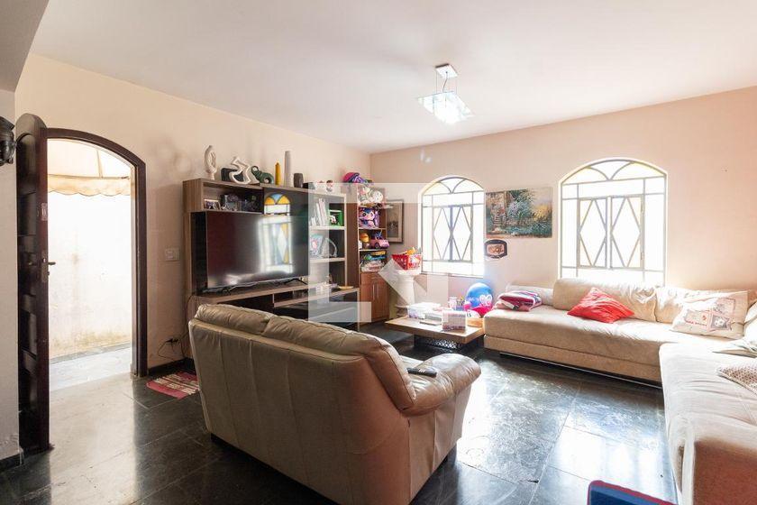 Casa à Venda – Butantã, 7 Quartos, 430 m² – São Paulo