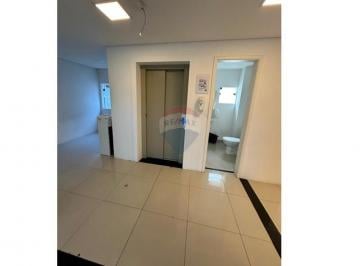 Prédio comercial para Alugar na Pompéia| 11 Salas| 12 Vagas