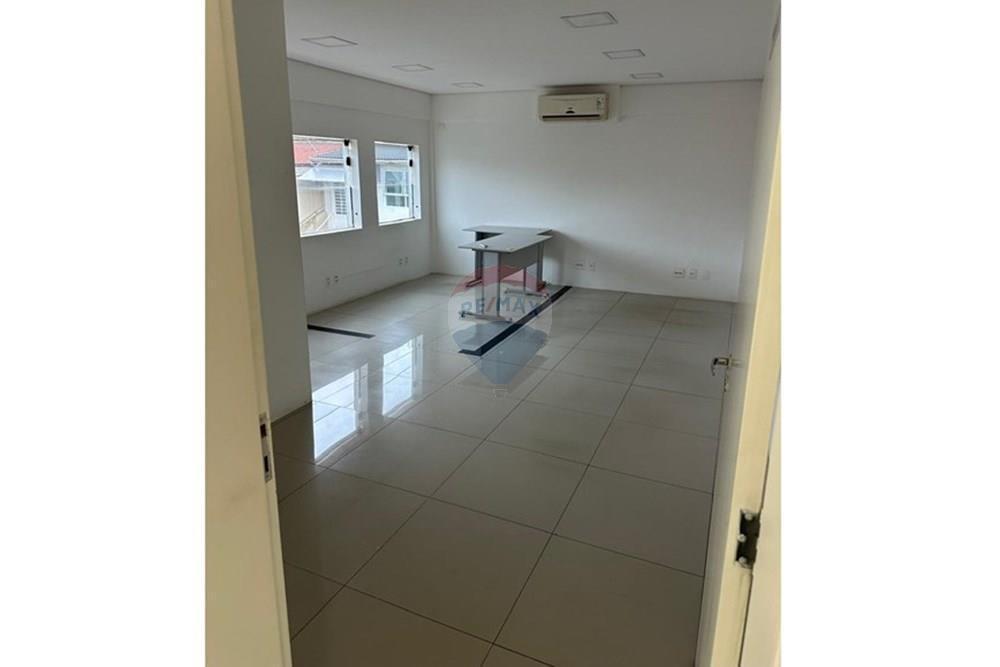 Prédio comercial para Alugar na Pompéia| 11 Salas| 12 Vagas