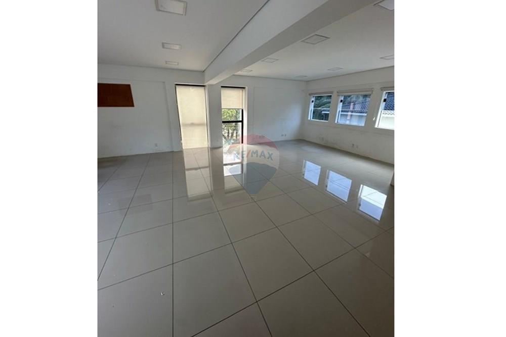 Prédio comercial para Alugar na Pompéia| 11 Salas| 12 Vagas