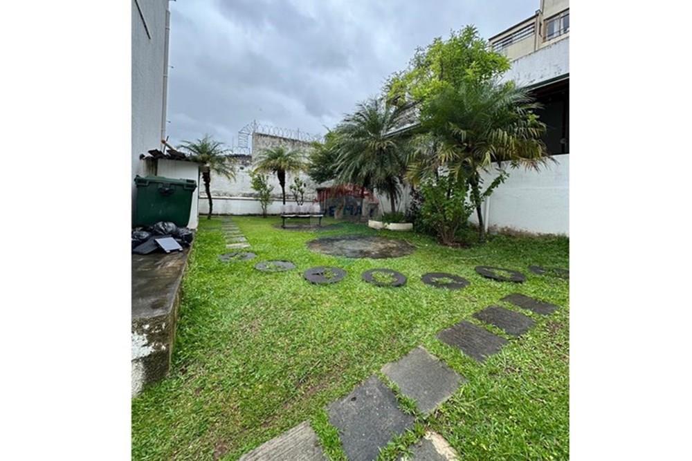 Prédio comercial para Alugar na Pompéia| 11 Salas| 12 Vagas