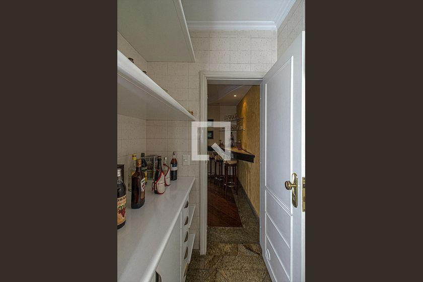 Apartamento à Venda – Bosque da Saúde, 4 Quartos, 560 m² – São Paulo