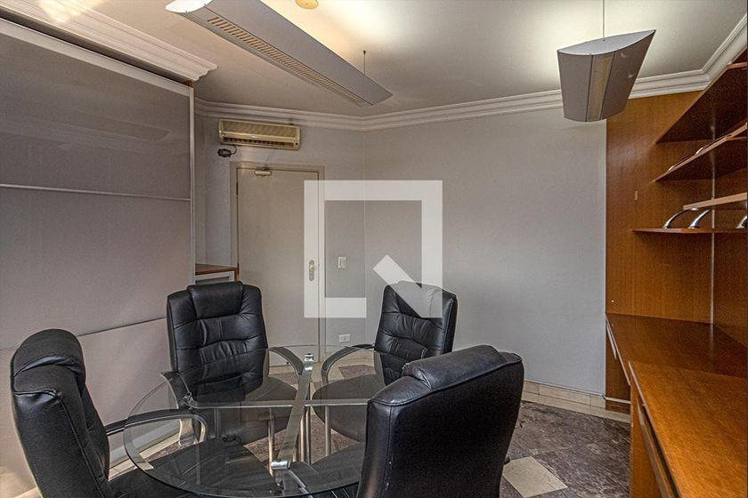 Apartamento à Venda – Bosque da Saúde, 4 Quartos, 560 m² – São Paulo