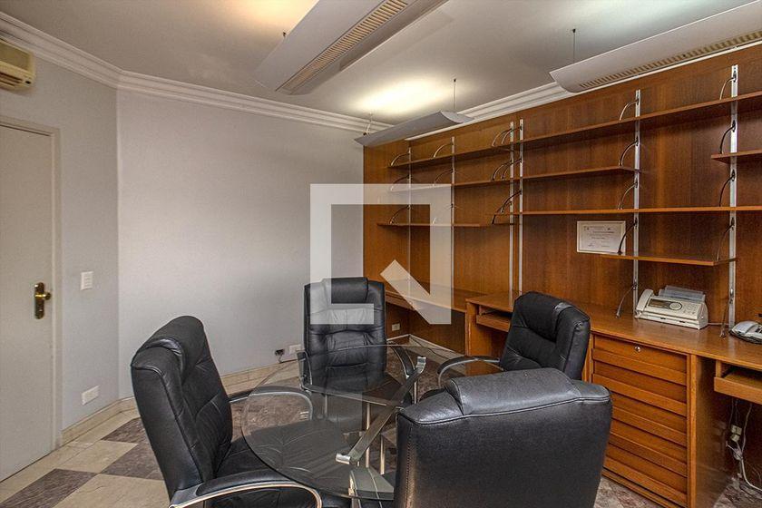 Apartamento à Venda – Bosque da Saúde, 4 Quartos, 560 m² – São Paulo
