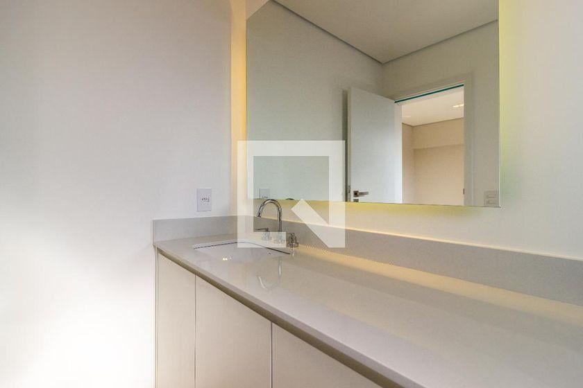 Apartamento à Venda – Pinheiros, 4 Quartos, 296 m² – São Paulo