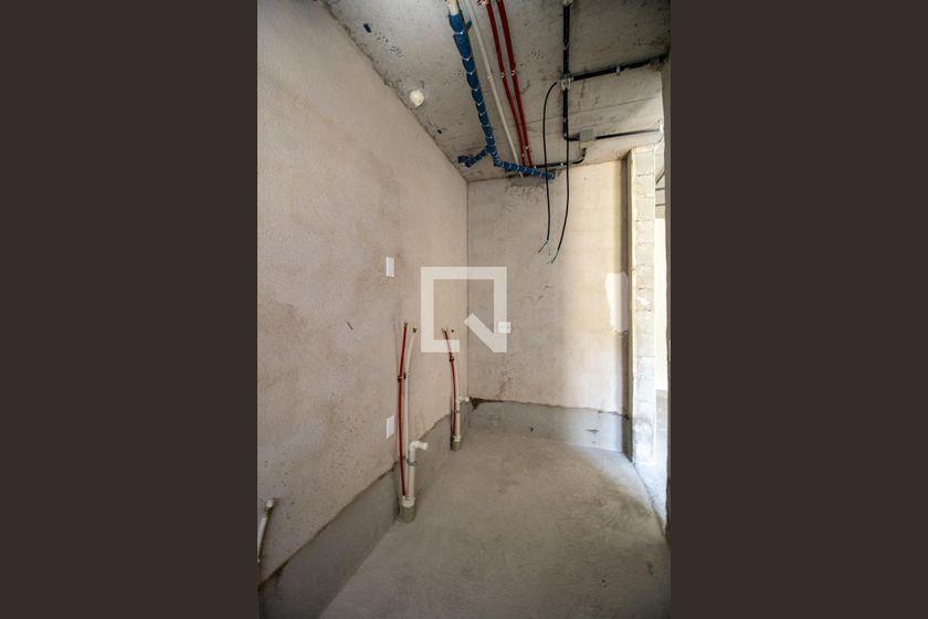 Apartamento à Venda – Itaim Bibi, 3 Quartos, 209 m² – São Paulo
