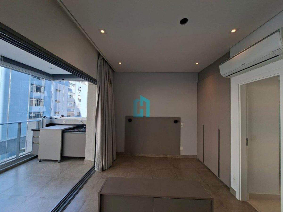 Apartamento Reformado para Aluguel em Moema